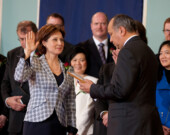 Prestation de serment de Christy Clark, Première Ministre de la C.-B., le 14 mars 2011. | Photo par la province de la Colombie-Britannique, Flickr  