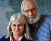 Ann Nelson et Robert Michener, un duo de peinture | Photo par Ann Nelson et Robert Michener  