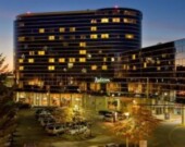 L'Hotêl Radisson Vancouver Airport  