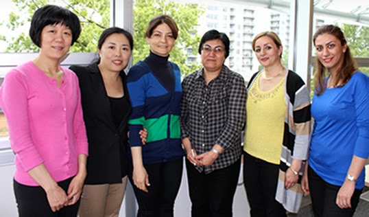   Bénévoles enthousiastes du programme Library Champions. |Photo de NewtoBC  