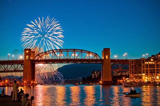 Celebration of Light à Vancouver. | Photo par Kenny Louie