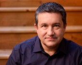 Alfred Hermida, auteur de Tell Everyone: Why We Share and Why it Matters.  