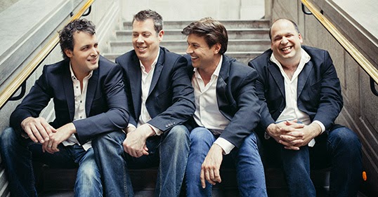 Le groupe de musique classique Quartom. | Photo par Brent Callis  