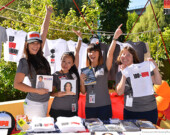 L’équipe d’Hapa-Palooza au Hapa Family Day 2014, Île de Granville.  