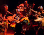 Le groupe Adanu Habobo à Capilano. | Photo par Asad Masede.  