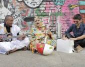 Nor Mint Seymali entourées de Jeiche Ould Chighaly et Matthew Tinari. | Photo de Noura Mint Seymali  