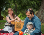 The simplicity of a family picnic. | Photo courtesy of Picnix  