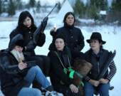 Quatre artistes autochtones de renom : Gabrielle L’Hirondelle Hill, Jeneen Frei Njootli, Chandra Melting Tallow et Tania Willard. | Photo d’Amy Kazymerchyk and Aaron Leon.  