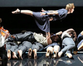Extrait du spectacle Opus de la troupe Circa. | Photo du Chan Centre  