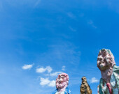 Les marionnettes géantes du spectacle Grasshopper Rebellion Circus. | Photo de Bread & Puppet Theater  