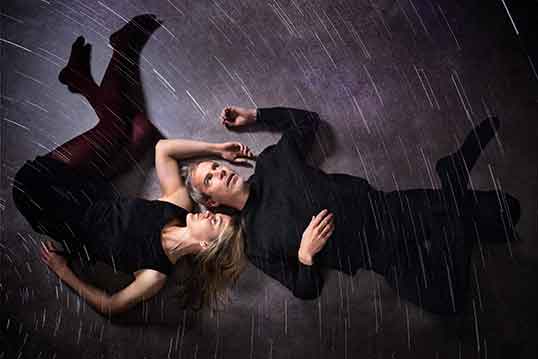 La pièce de théâtre Infinity. | Photo par Dahlia Katz  