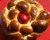 Easter egg bread. | Photo courtesy of Michael, Flickr  