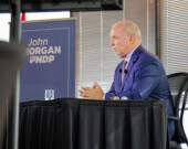 Oui, c’est fait, John Horgan a gagné son pari. | Photo de BCNDP
  