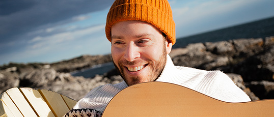 A francophile, Matt Stern sings in both French and English.  | Photo courtesy of Le Centre culturel  