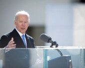 Pensez-vous que Joe Biden puisse dormir tranquille dans ses nouveaux locaux ? | Photo de Chairman of the Joint Chiefs of Staff  