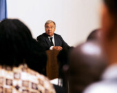 Face à toutes ces menaces, le pauvre secrétaire général des Nations Unies, monsieur Antonio Guterres, ne peut faire autrement que de se lamenter. | Photo par Xizi Luo  