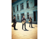 Le Montréal Guitare Trio composé des guitaristes Sébastien Dufour, Glenn Lévesque et Marc Morin, grattent ensemble depuis plus de vingt ans. | Photo de Montréal Guitare Trio  