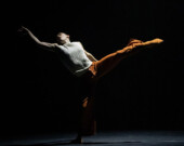 Danseuse Oksana Maslechko. | Photo par Adrian Ortega  