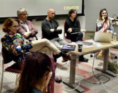 Groupe de professeurs à SFU partageant leurs travaux de recherche. (Crédit : Marc Béliveau)  