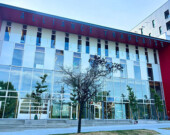Le nouveau bâtiment de l’Alliance Française de Vancouver a ouvert ses portes aux élèves le 18 juillet 2024. (Crédit : Communication Alliance Française Vancouver)  