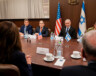 Le premier ministre israélien Benjamin Netanyahou lors d’une rencontre avec des officiels américains | Photo de Department of Homeland Security  