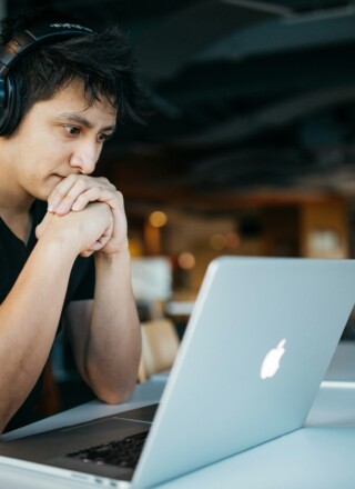 Le webinaire « Trouver sa place en Colombie-Britannique » portera sur l’intégration et la confiance en soi | Unsplash, Wes Hicks