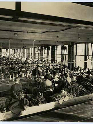 Universal Knitting interior. — Photo courtesy of Vancouver Public Library Archive, 21388