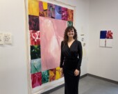 Laurence Belzile, artiste québécoise installée à Vancouver depuis 3 ans, apprécie la cohabitation au sein des studios de l'Alliance française  