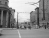 Vue ouest de la rue East Hastings depuis la rue Main dans le Downtown Eastside, 1968 | City of Vancouver Archives, COV-S644-: CVA 1095-06897, Vancouver (B.C.). Planning Department  
