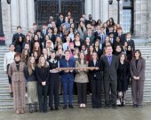 Les participants âgés de 14 à 25 ans du Parlement jeunesse francophone de la Colombie-Britannique se sont réunis à Victoria du 22 au 25 janvier | Conseil jeunesse francophone de la Colombie-Britannique
  