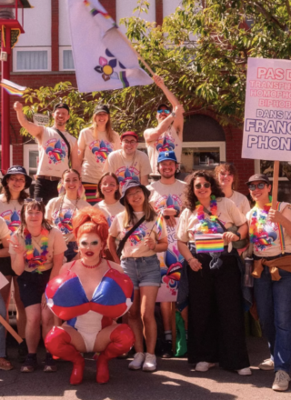 La campagne « Ma langue, ma fierté » du CFQO sera présente dans les défilés de la Fierté à Victoria, Vancouver, Nelson, Edmonton, Calgary, Régina et Winnipeg | Comité FrancoQueer de l'Ouest  