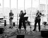 Avec Pacifique en chanson, Gila Rosa franchit une nouvelle étape dans son parcours musical. | Photo : courtoisie  